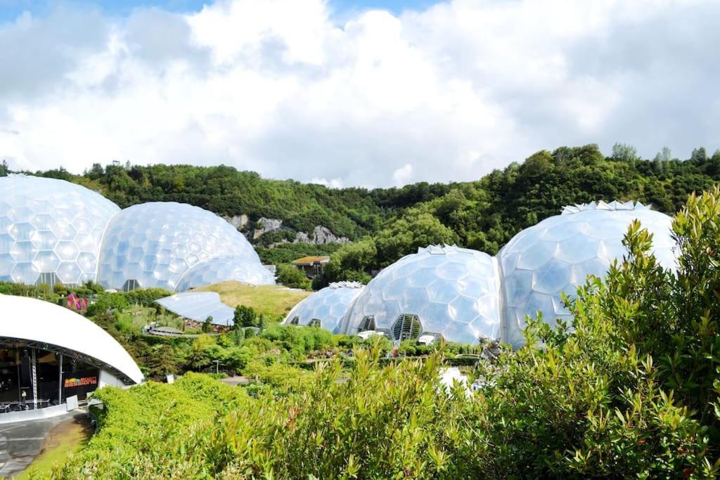 White Eden - Explore Cornwall From A Comfy Central Appartment St Austell Buitenkant foto