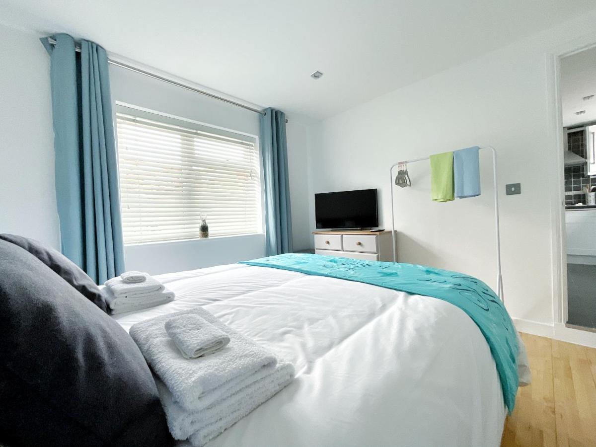 White Eden - Explore Cornwall From A Comfy Central Appartment St Austell Buitenkant foto